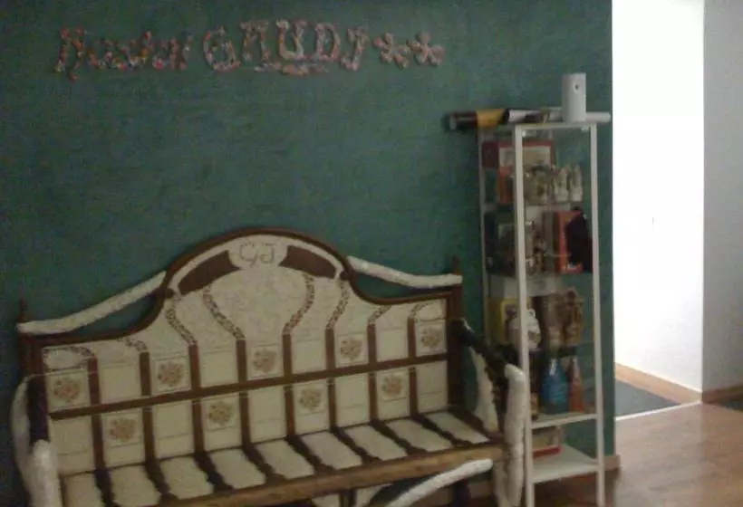 Pensión Hostal Gaudi Cuenca