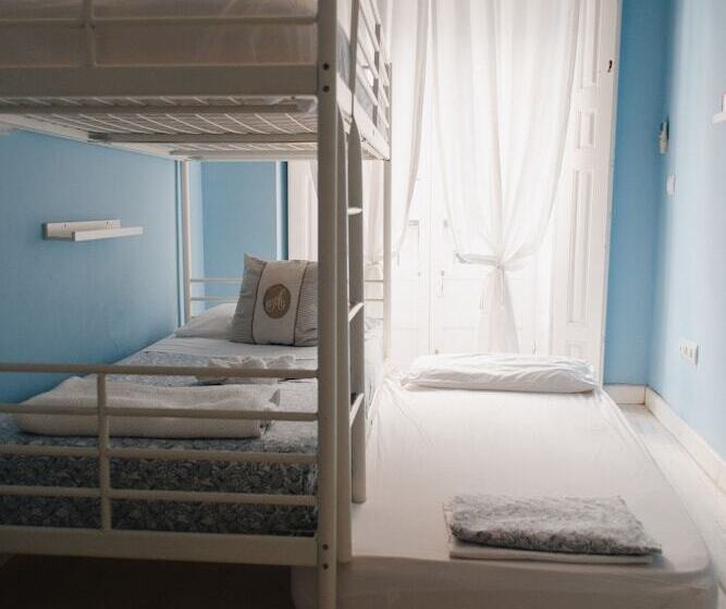 پانسیون Hostal Vidamia