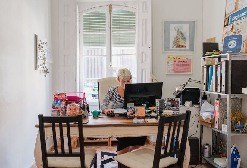 پانسیون Hostal Vidamia