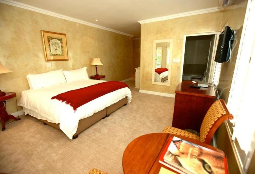 פנסיון Leighwood Lodge