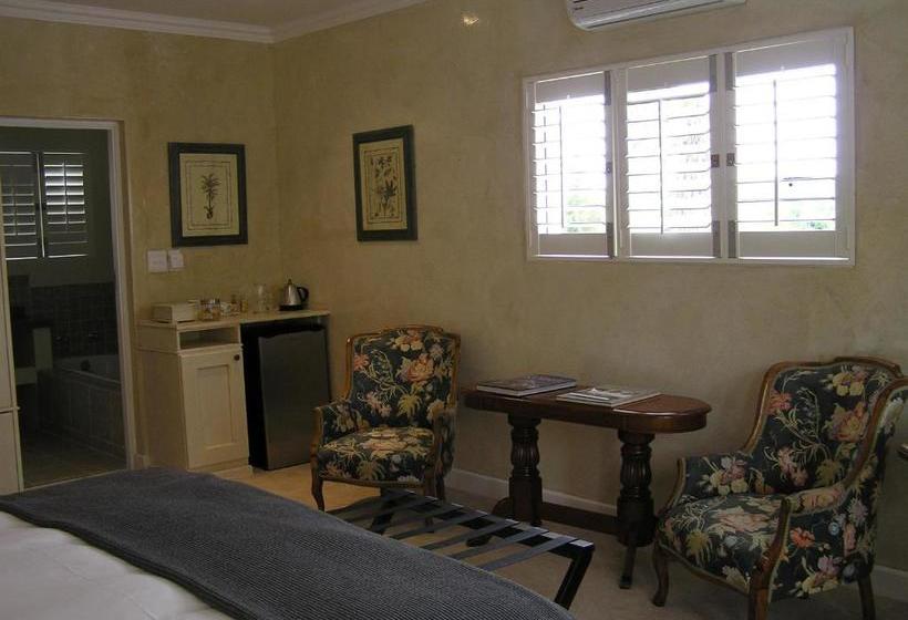 פנסיון Leighwood Lodge