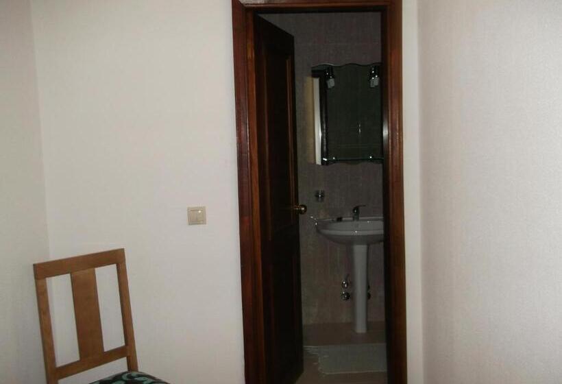 بنسيون O Pimpao