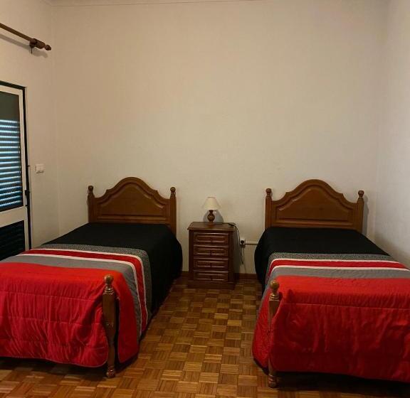 بنسيون O Pimpao