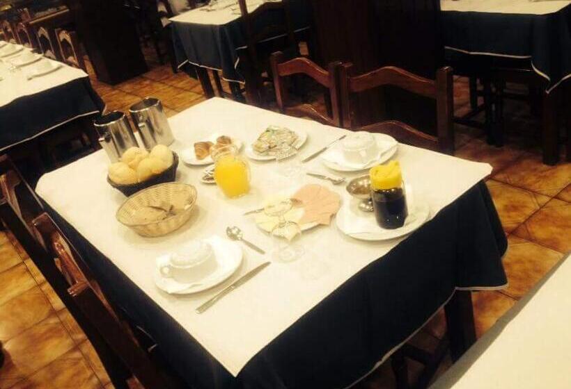 بنسيون O Pimpao