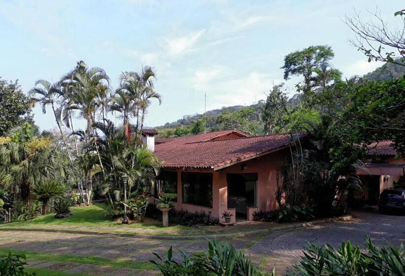 펜션 Pousada Sitio Araribá