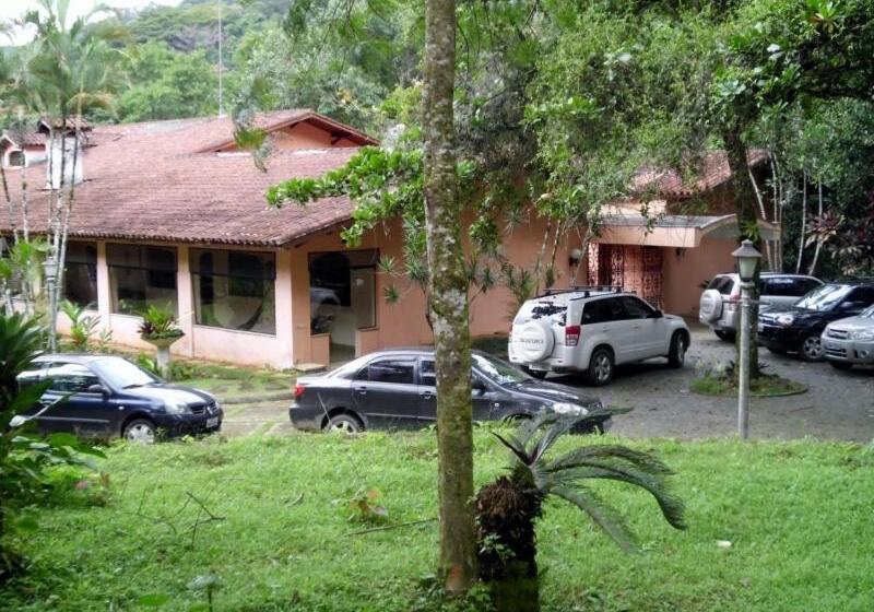 펜션 Pousada Sitio Araribá