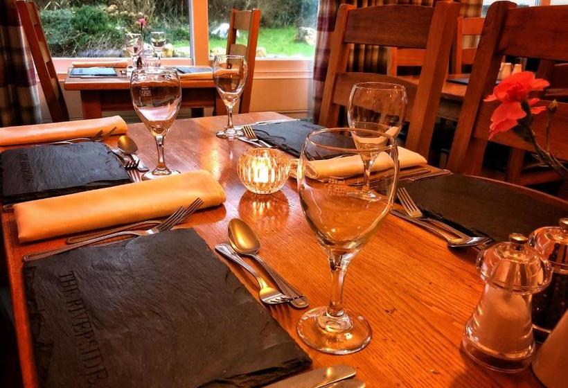 بنسيون The Riverside