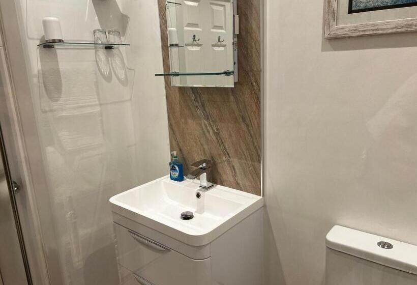 פנסיון Wenden Guest House