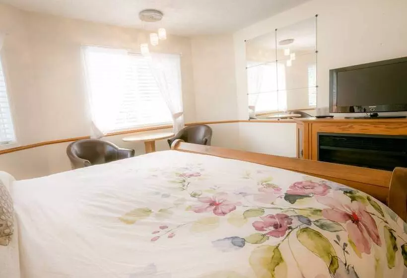 Retkeilymaja Inn On Canyon