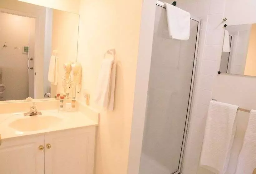 Retkeilymaja Inn On Canyon