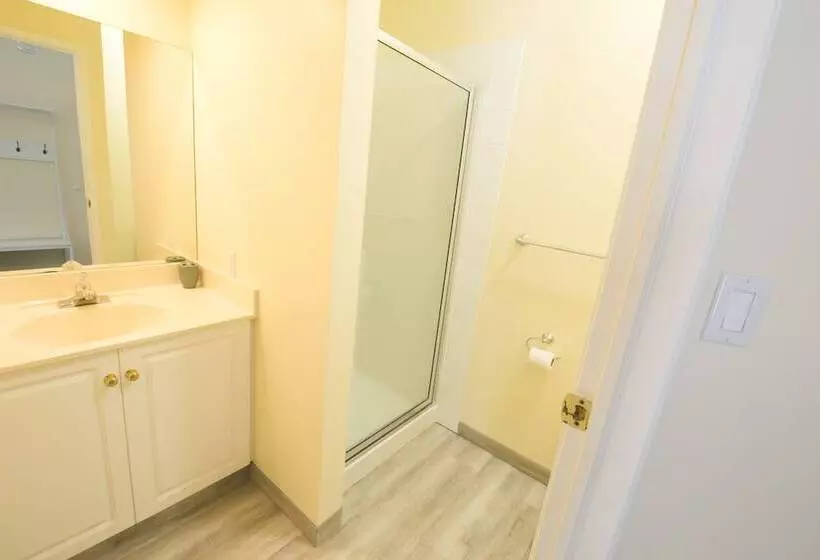 Retkeilymaja Inn On Canyon