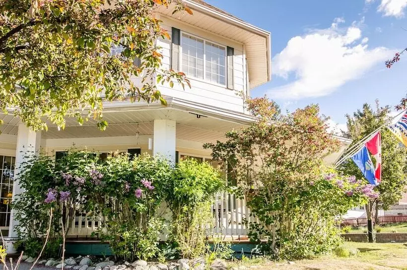 Retkeilymaja Inn On Canyon