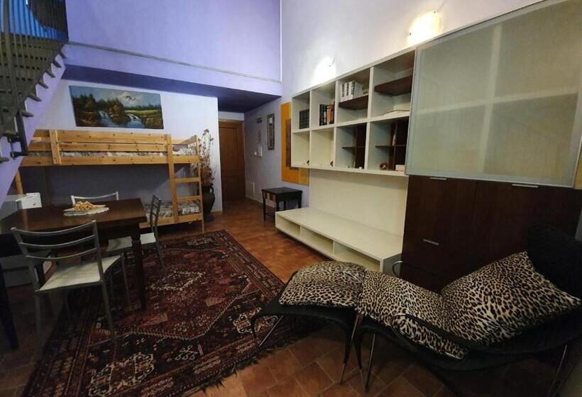 فندق Bio Agriturismo Valle Dei Calanchi