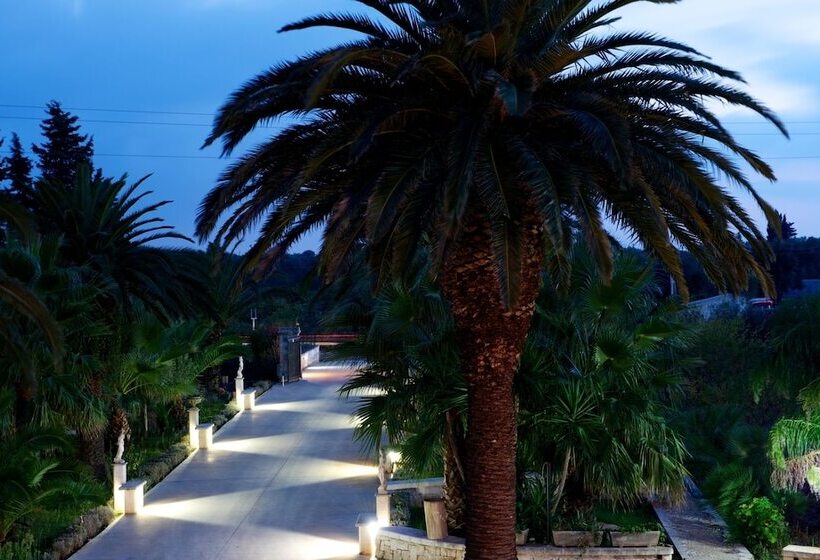 هتل Relais Villa Lucia