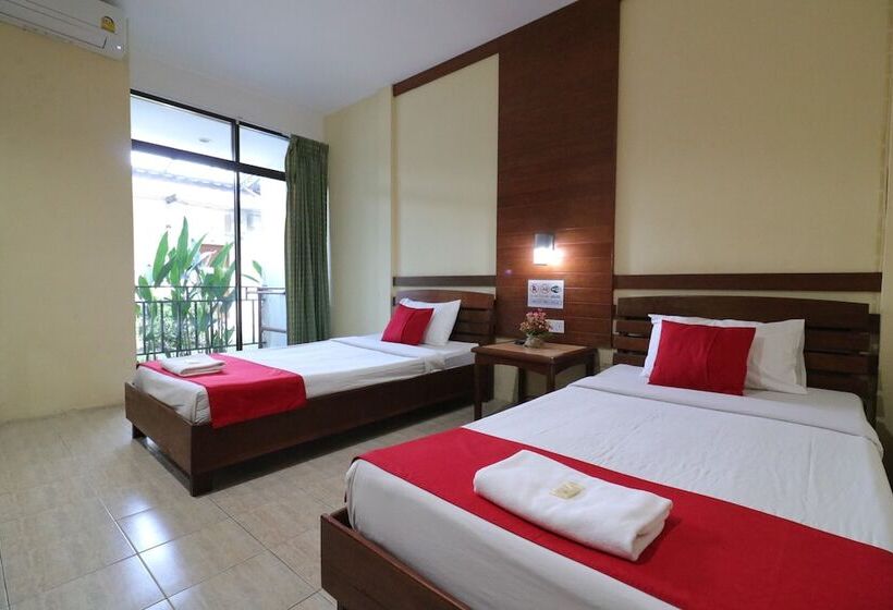 پانسیون Baan Nat The Village Sha Certified