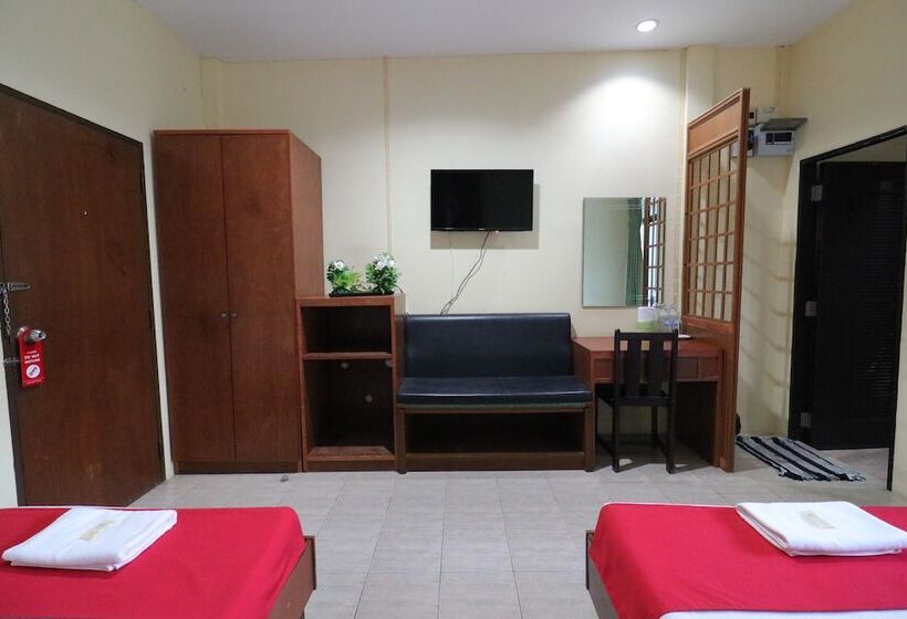 پانسیون Baan Nat The Village Sha Certified