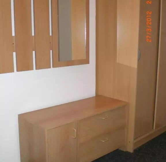 Majatalo Na 15 Kopách