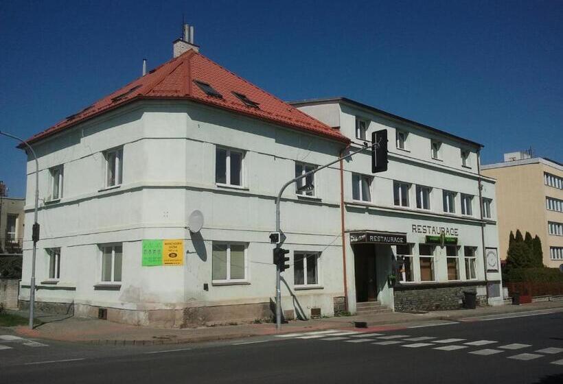 ペンション Na 15 Kopách