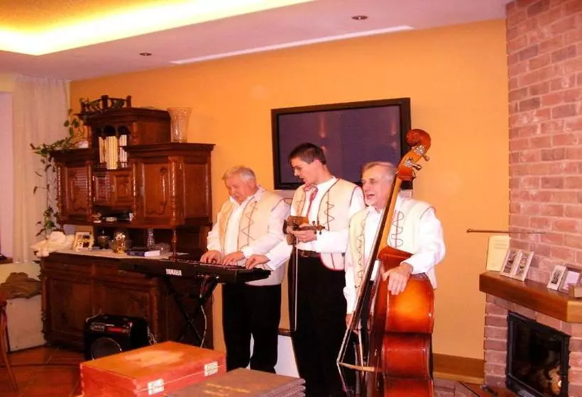 Majatalo Penzion Andrej