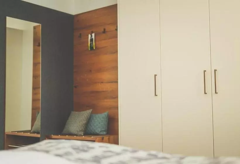 Majatalo Weingut & Gästehaus Zum Seeblick   Familie Sattler