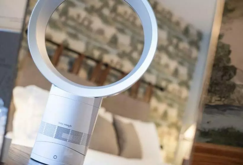 ユースホステル Cromwell Arms Country Pub With Rooms