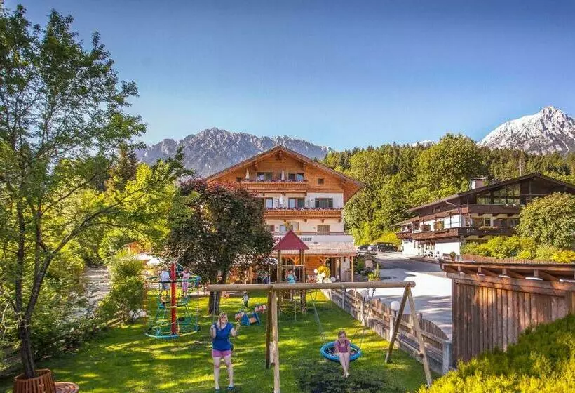 Retkeilymaja Gasthof Zum Wilden Kaiser