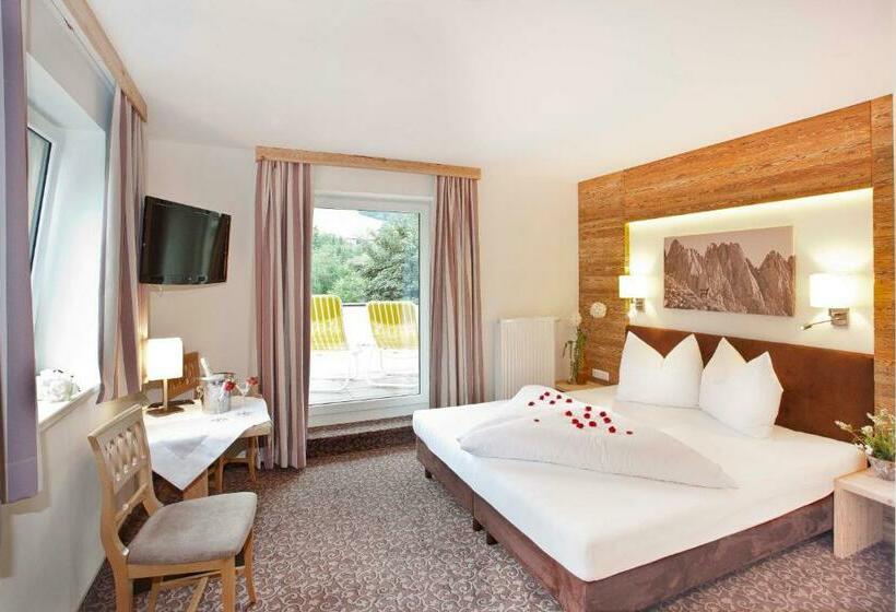 Hostel Gasthof Zum Wilden Kaiser