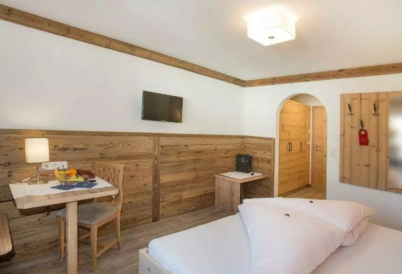 Retkeilymaja Gasthof Zum Wilden Kaiser