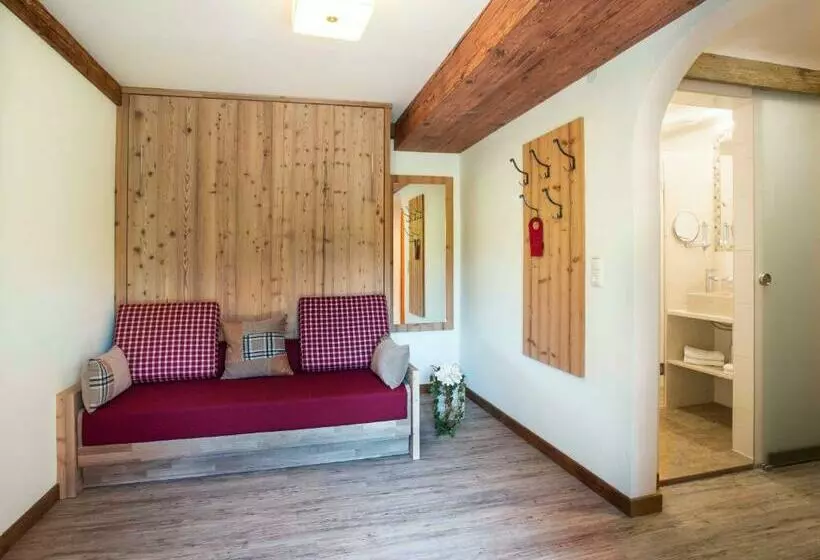 Retkeilymaja Gasthof Zum Wilden Kaiser