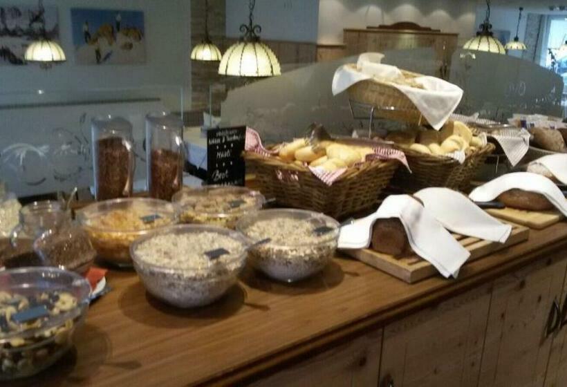 Hostel Gasthof Zum Wilden Kaiser