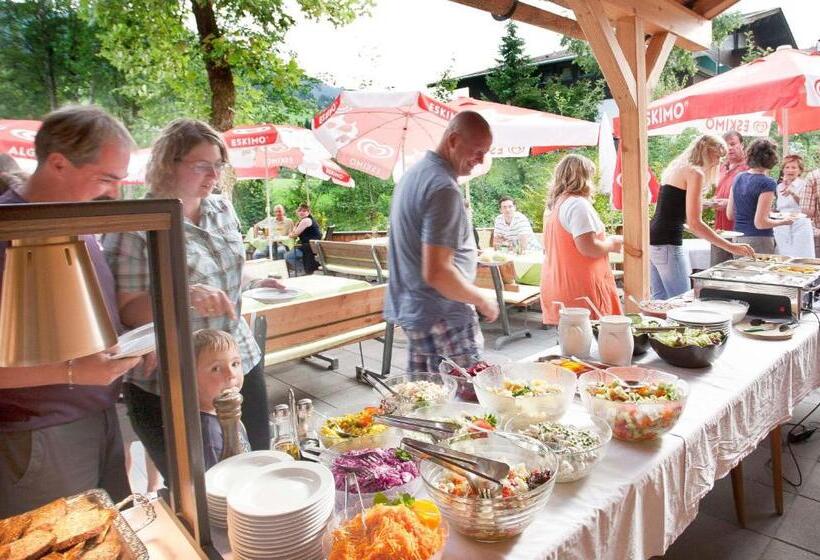 Hostel Gasthof Zum Wilden Kaiser