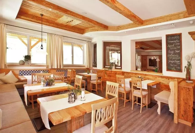 Retkeilymaja Gasthof Zum Wilden Kaiser