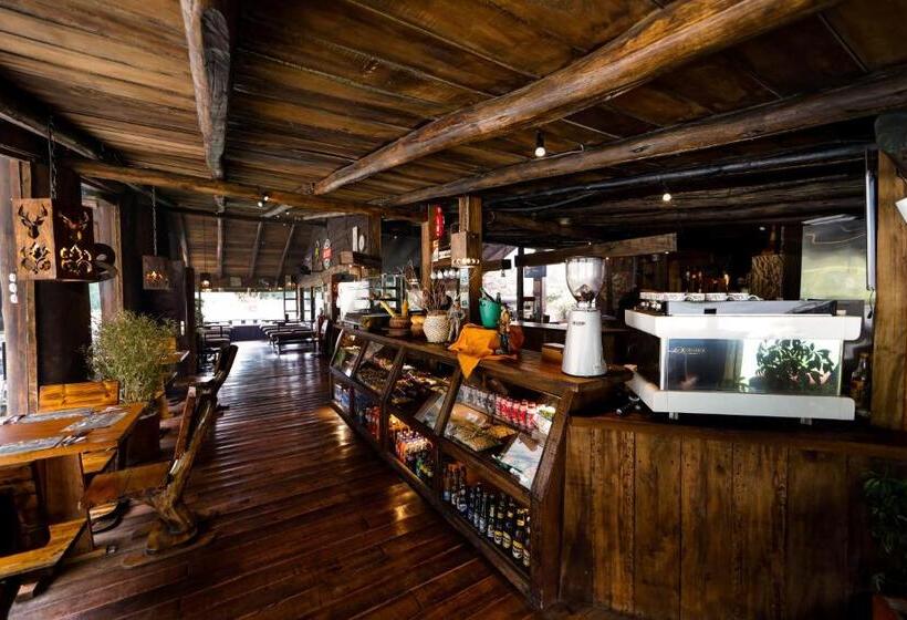 Hostel Hacienda Hostería Dos Chorreras