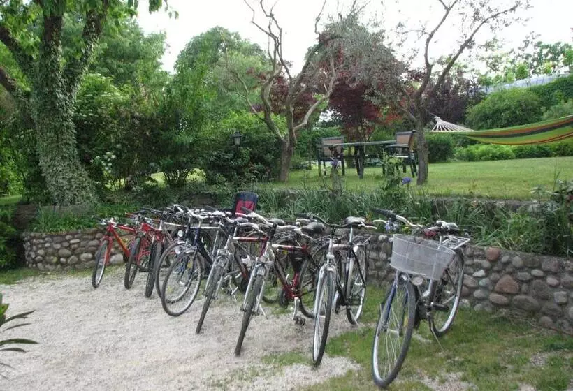 Hotelli B&b Casale Onida