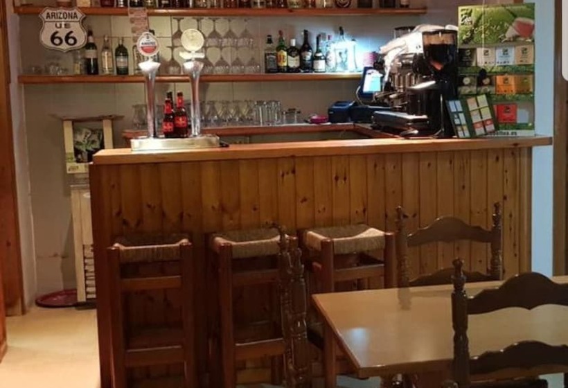 Отель Hostal Ondina