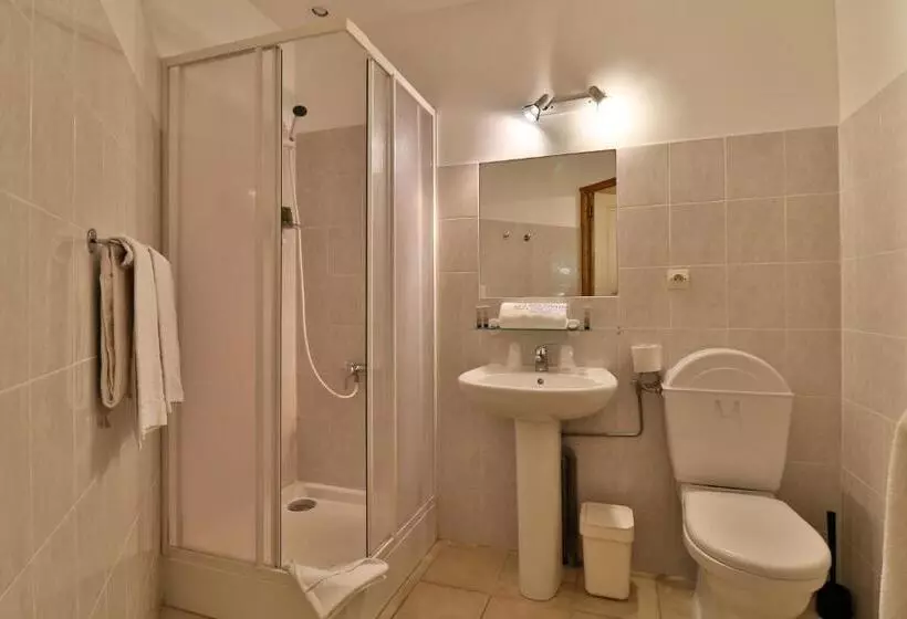 Les Arbousiers Village Hôtel Provençal