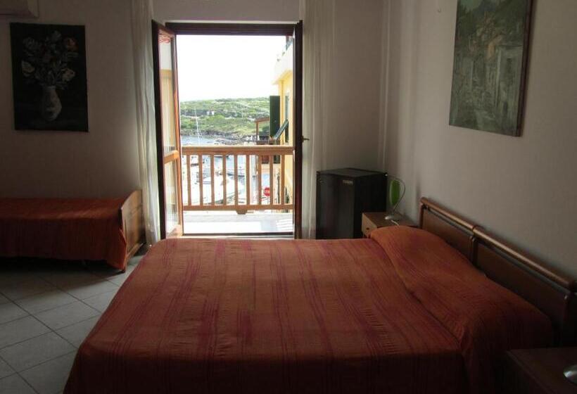 پانسیون Al Martin Pescatore