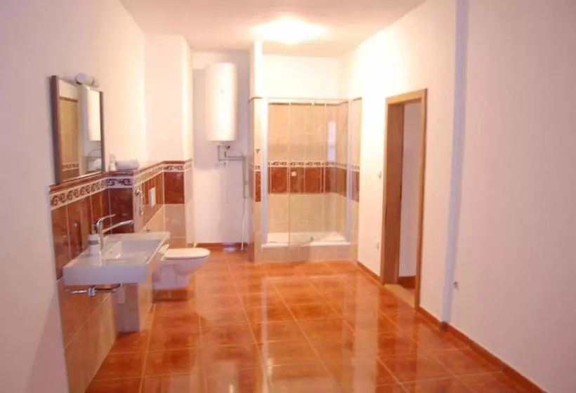 ペンション Belcanto Apartments