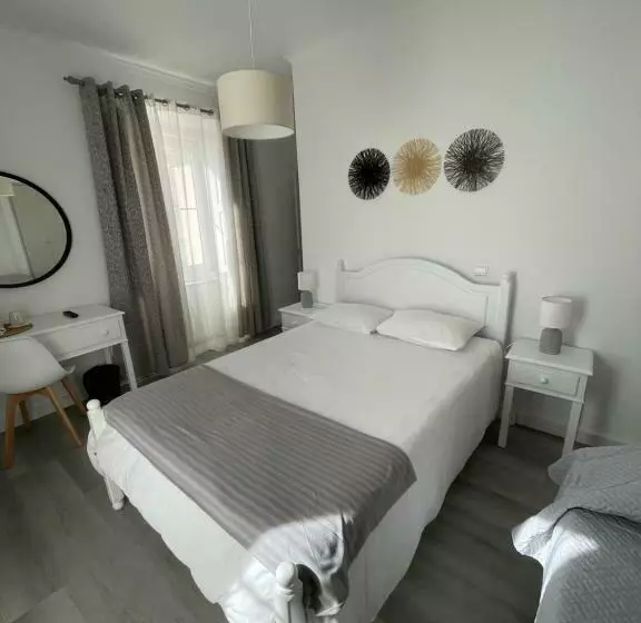 Majatalo Casa De Hospedes D. Maria Parreirinha