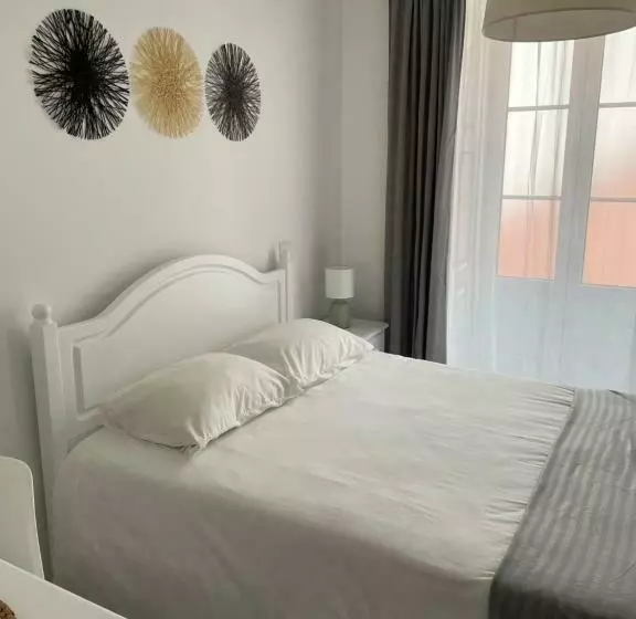 Majatalo Casa De Hospedes D. Maria Parreirinha