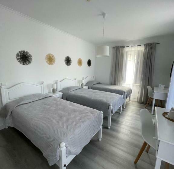 پانسیون Casa De Hospedes D. Maria Parreirinha