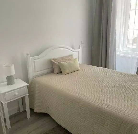 Majatalo Casa De Hospedes D. Maria Parreirinha