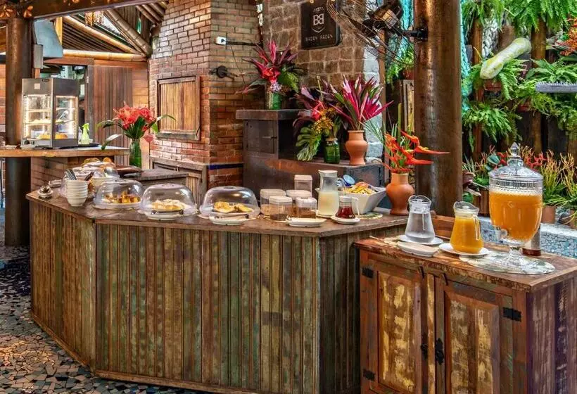 ペンション Grajagan Surf Resort