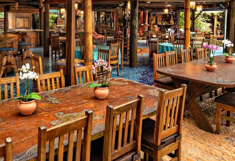 膳宿费 Grajagan Surf Resort