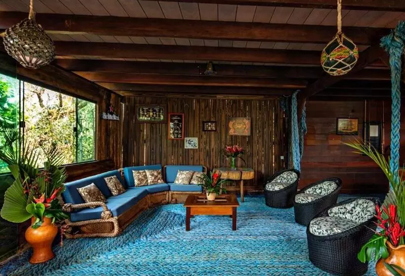 ペンション Grajagan Surf Resort