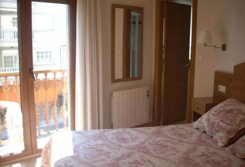 پانسیون Hostal Casa Isabel