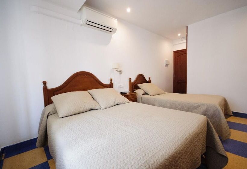 פנסיון Hostal Restaurante La Trucha