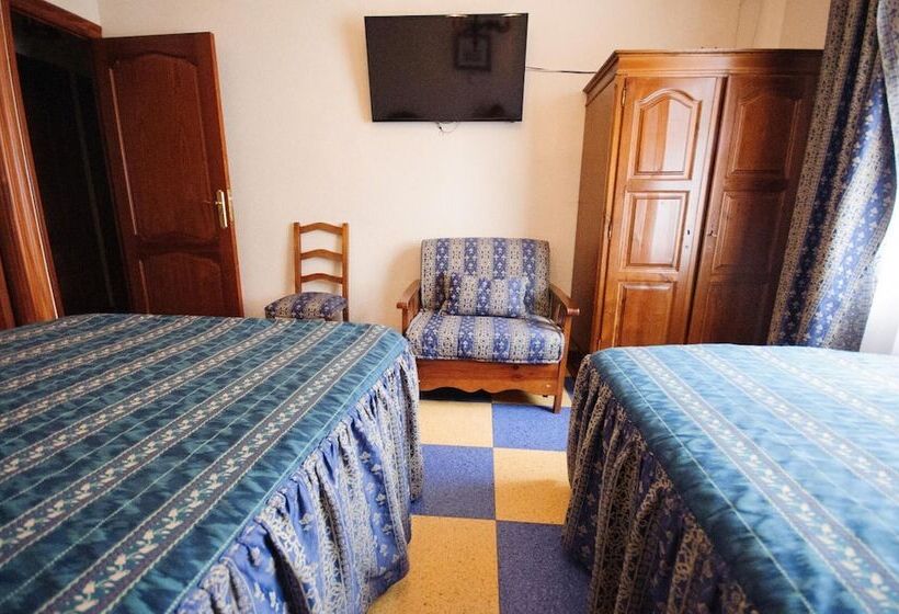 פנסיון Hostal Restaurante La Trucha