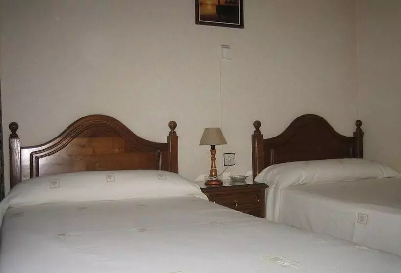 Majatalo Hostal Restaurante La Trucha