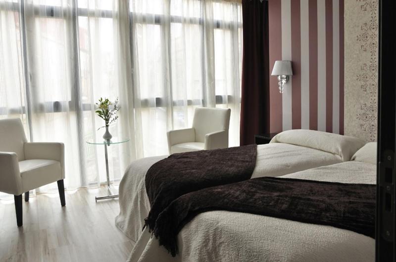 膳宿费 Posada Dos Aguas